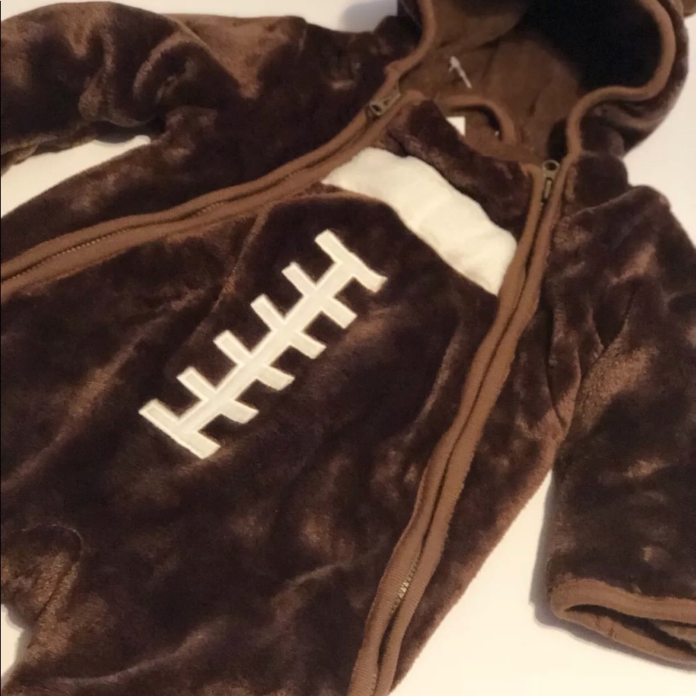 Football Snowsuit/ Bunting suit 3/6 Months - Picture 2 of 4